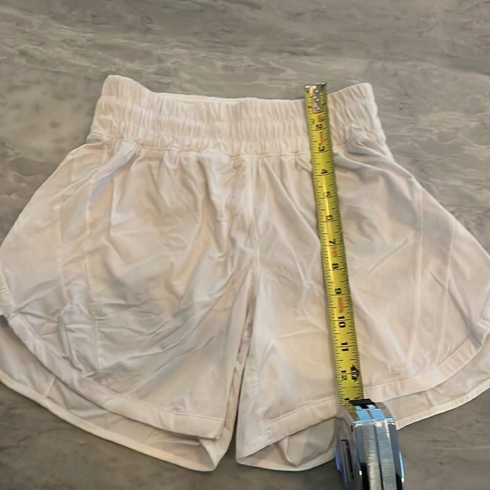 LULULEMON: Track That Short 3”